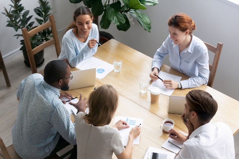 Medosebno komuniciranje na delovnem mestu